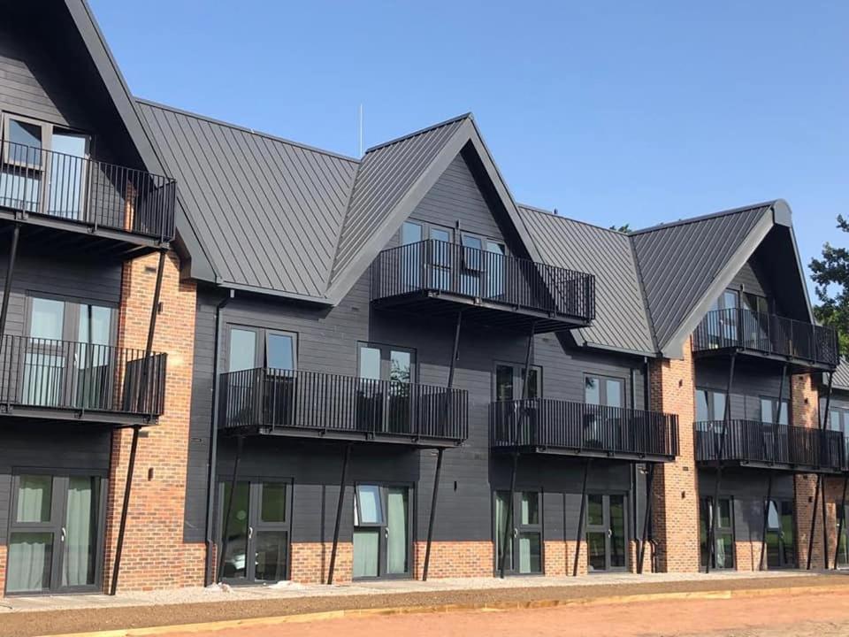 Cave Hotel & Golf Resort Faversham Exterior photo
