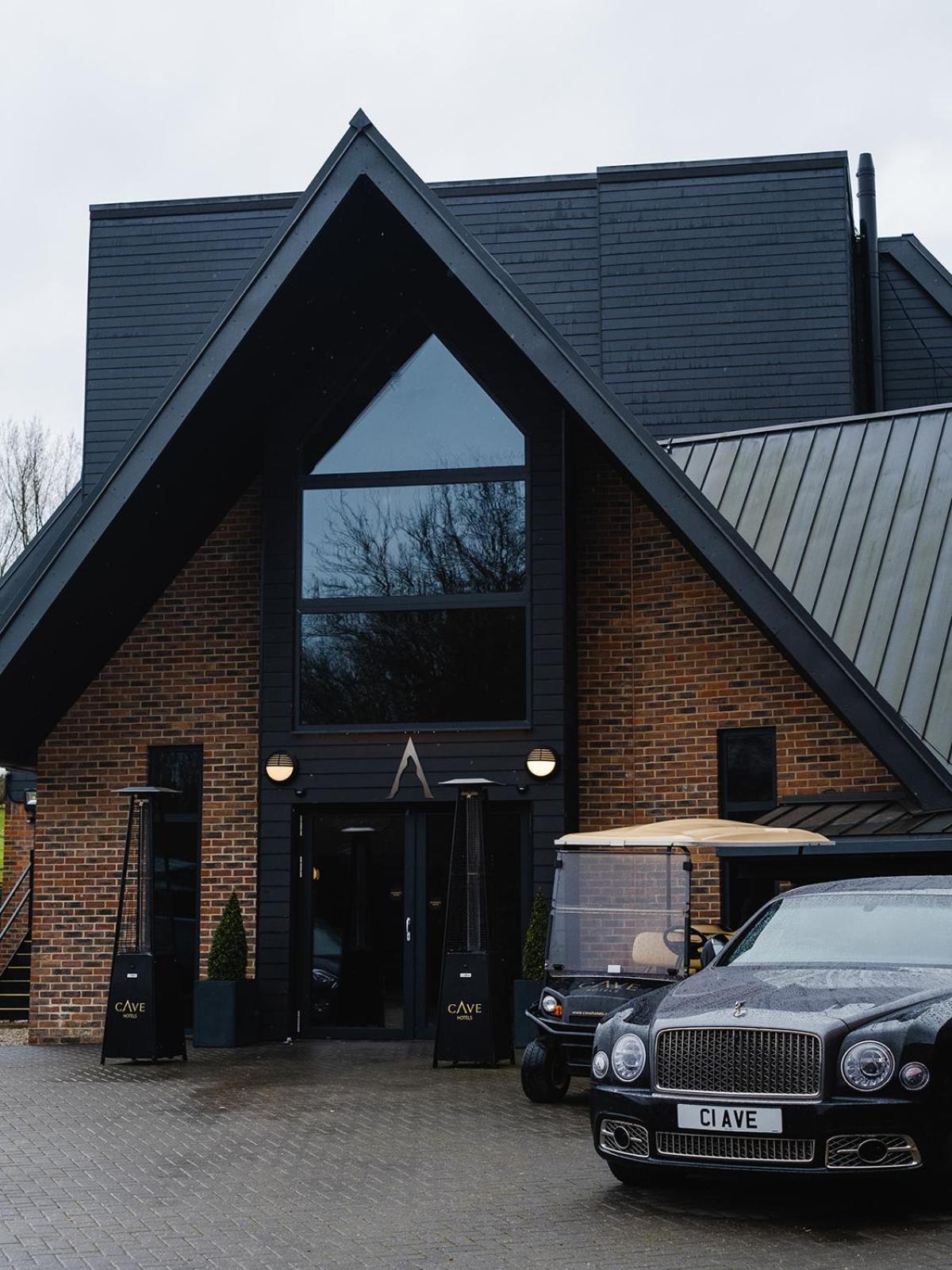 Cave Hotel & Golf Resort Faversham Exterior photo