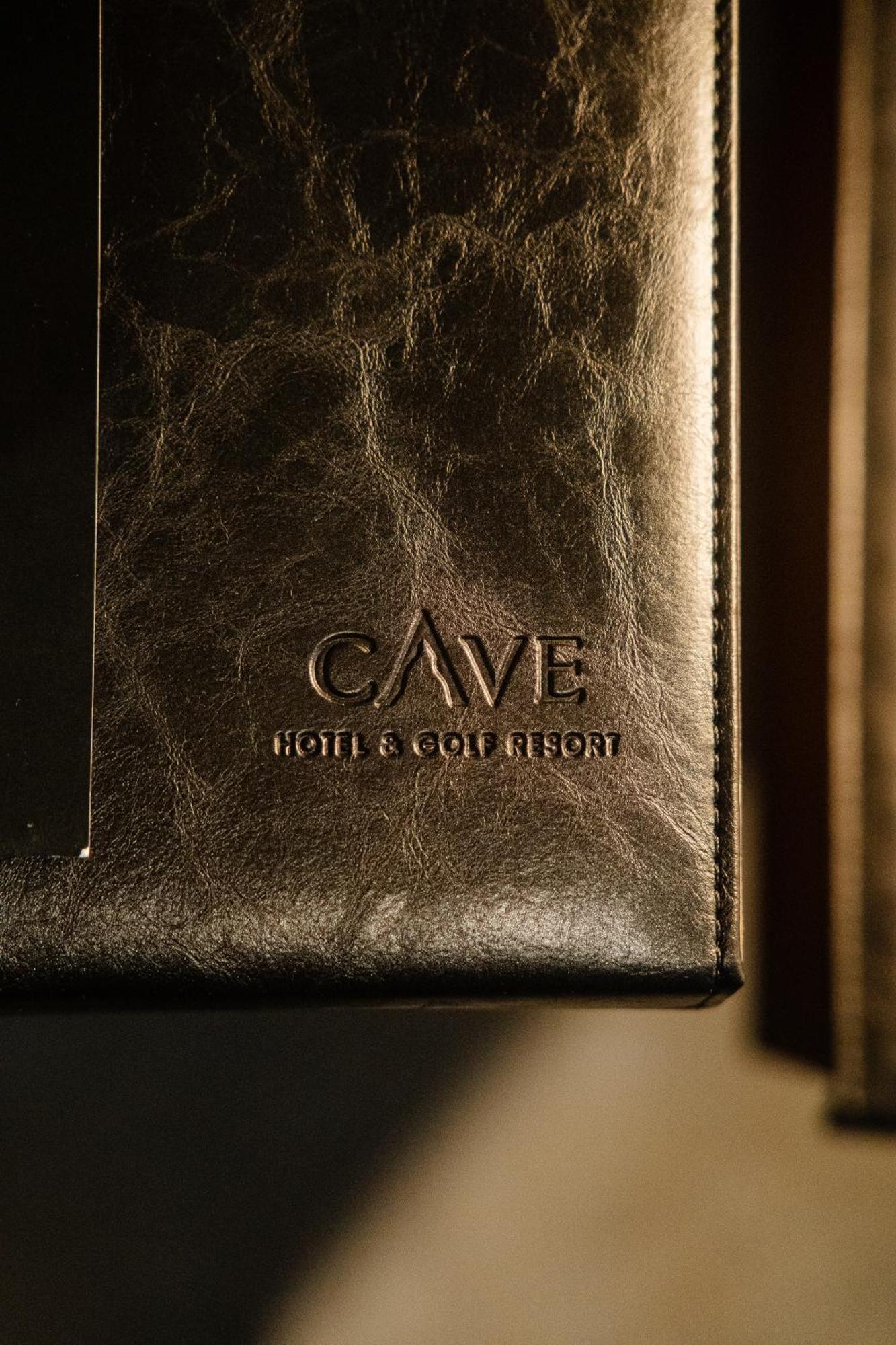 Cave Hotel & Golf Resort Faversham Exterior photo